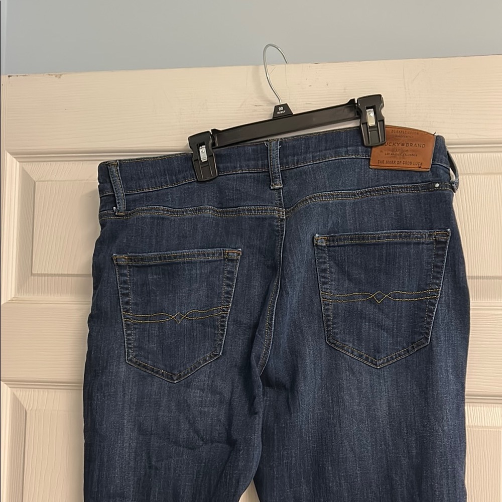 Lucky Brand Dark Blue Straight Jeans. Men’s 34x30 - Picture 8 of 14